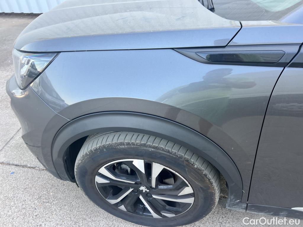  Peugeot  2008  Allure Pack 1.2 PureTech 130CV AT8 E6d #14