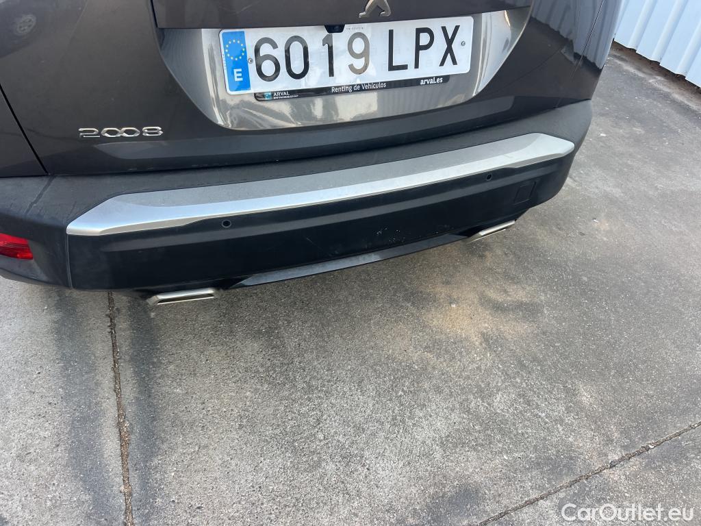  Peugeot  2008  Allure Pack 1.2 PureTech 130CV AT8 E6d #19