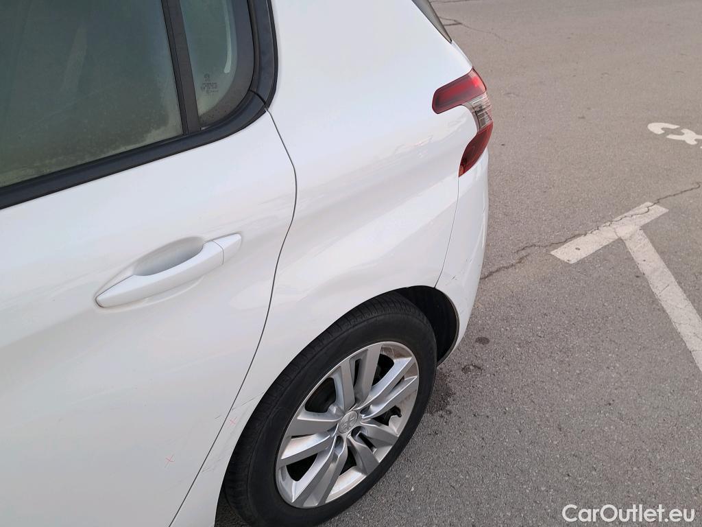  Peugeot  308  Active Pack 1.5 HDi 130CV MT6 E6d #1