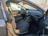  Peugeot  208 PEUGEOT  / 2015 / 5P / berlina con portón 5P Signature 1.2L PureTech 81KW (110CV) (AC) #6