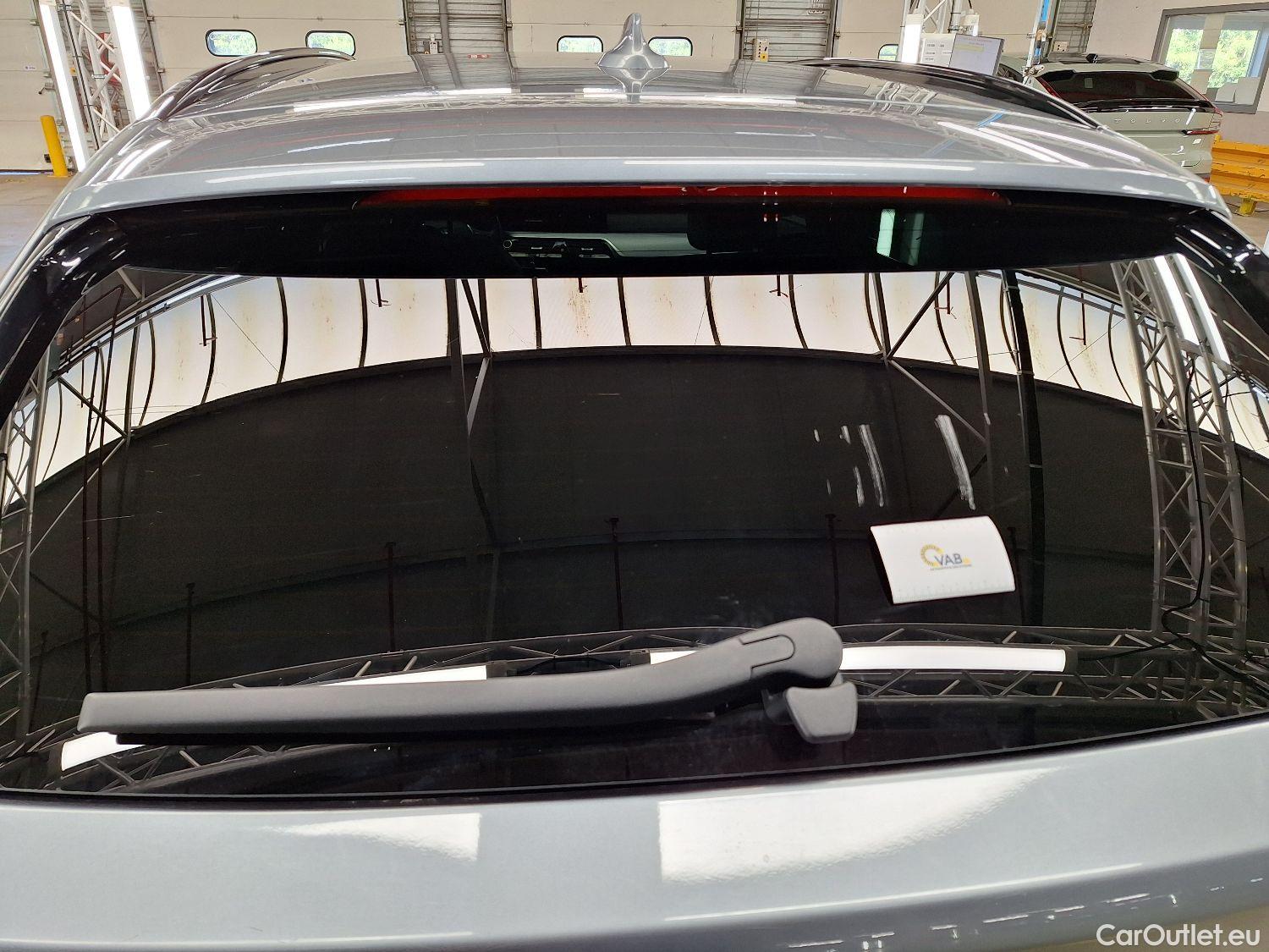  Bmw  Serie 5 BMW, 5-serie To FL'20, BMW 5 Reeks Touring 518d Aut. (110 kW) 5d #21