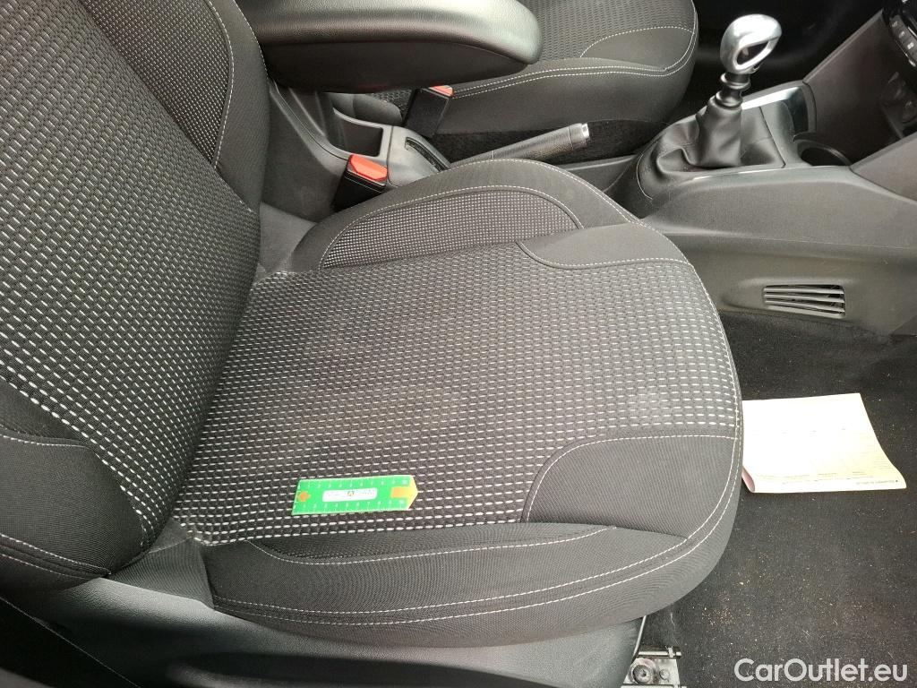  Peugeot  208  Allure Business 1.2 PureTech 110CV BVM6 E6dT #17