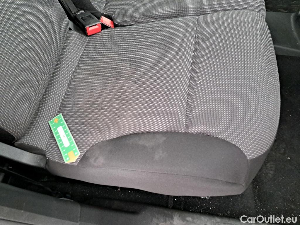  Citroen  Berlingo CITROEN  VU 4p Fourgonnette M 1.0t BlueHDi 100 SandS BVM Driver #8