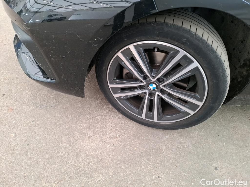  Bmw  Serie 1 BMW Série 1 / 2019 / 5P / Berline 116i Business Design #4
