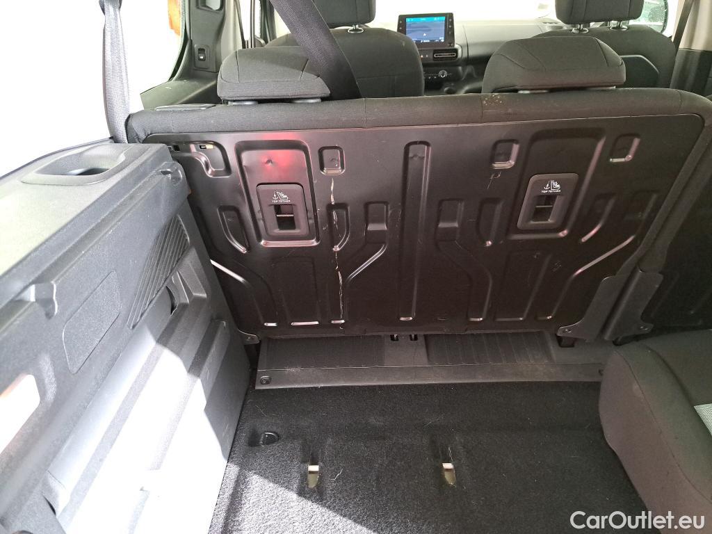  Citroen  Berlingo  Feel M 1.2 PureTech 130CV BVA8 E6d #1