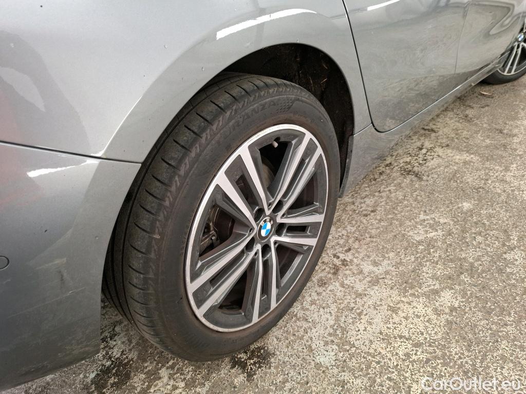  Bmw  Serie 1 Série 1 Berline 116 d Business Design 1.5 115CV BVA7 E6d #41