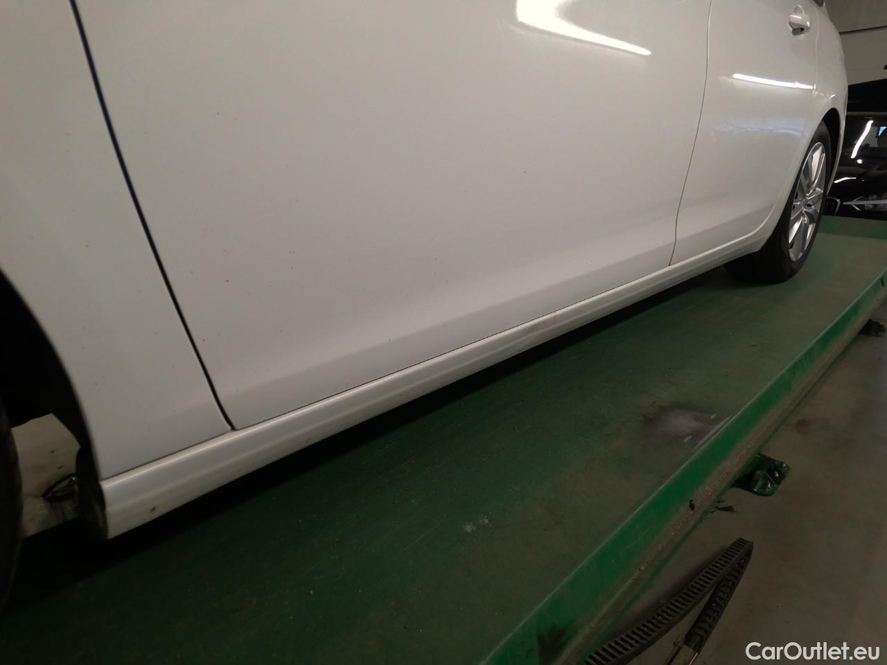  Peugeot  308  SW HDi 120 Active Aut. #19