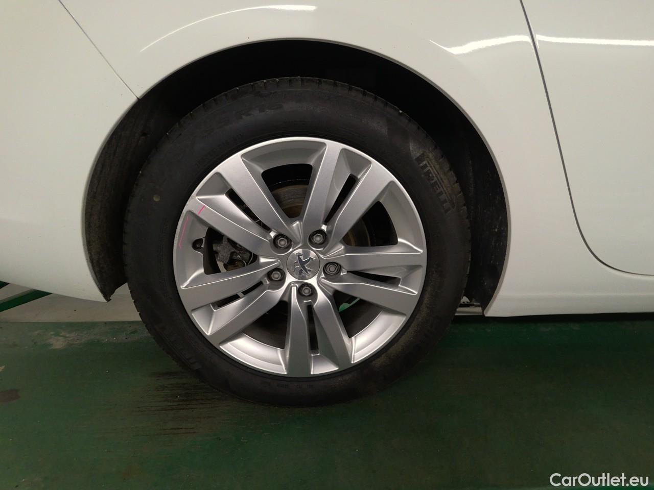  Peugeot  308  SW HDi 120 Active Aut. #11
