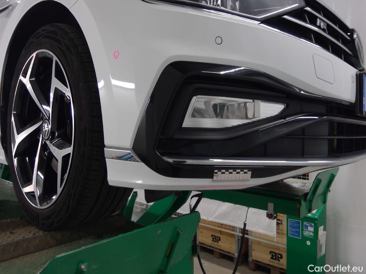  Volkswagen  Passat Pass.SC TDI 200 GT 4M Ex.E.Aut #8