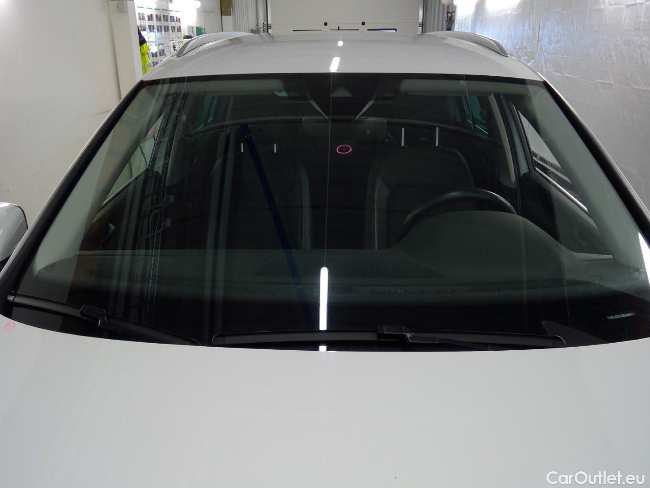  Volkswagen  Passat Pass.SC TDI 200 GT 4M Ex.E.Aut #34