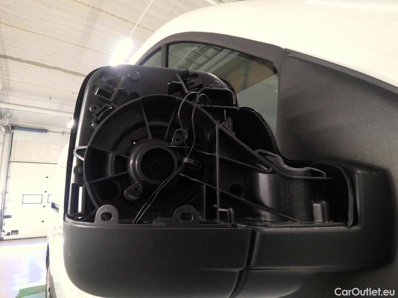  Renault  Trafic  dCi 145 L2H1 Base L. #5