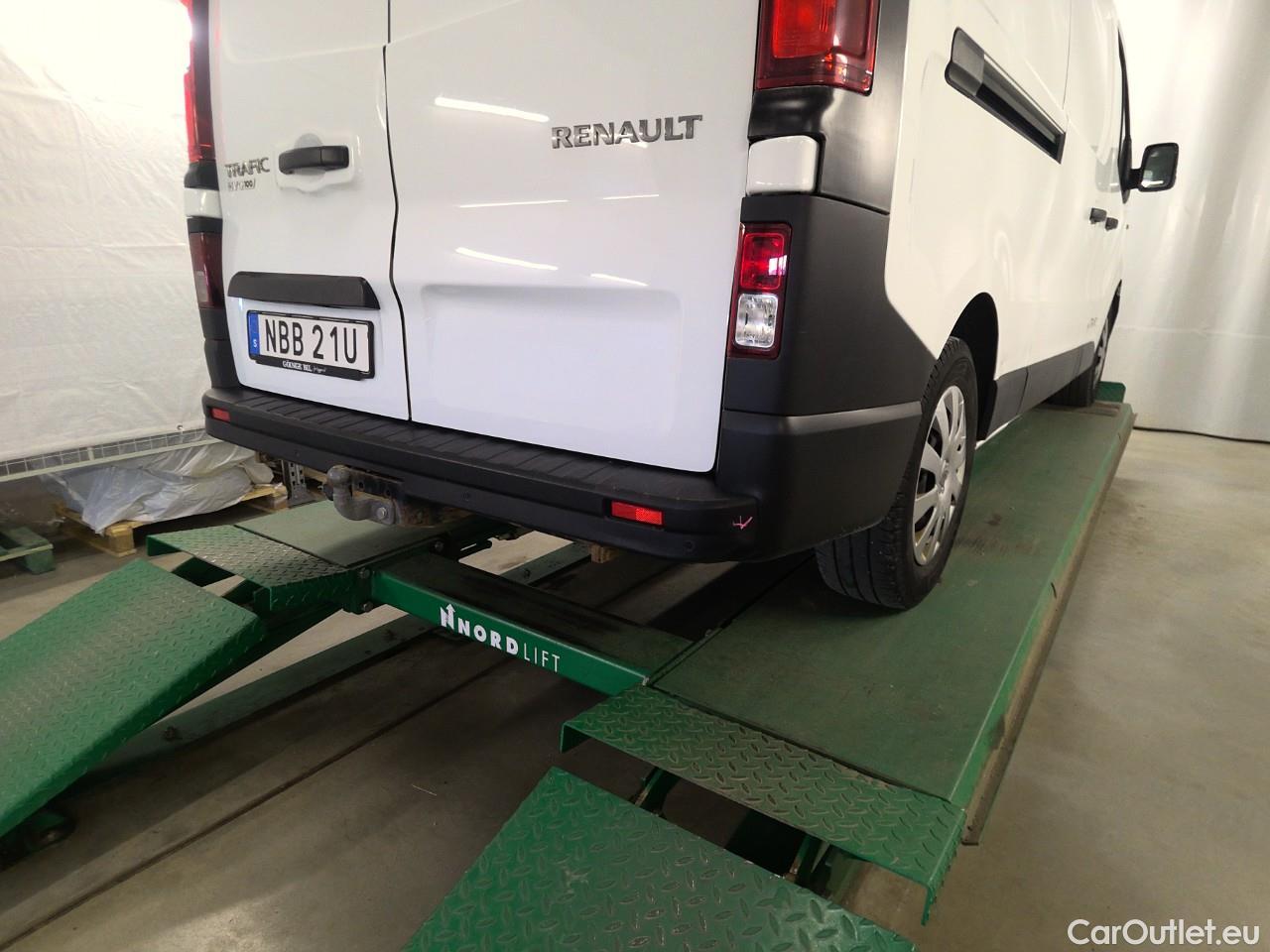  Renault  Trafic  dCi 145 L2H1 Base L. #11