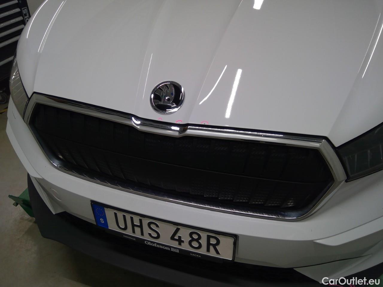  Skoda  ENYAQ  iV60 5d #18