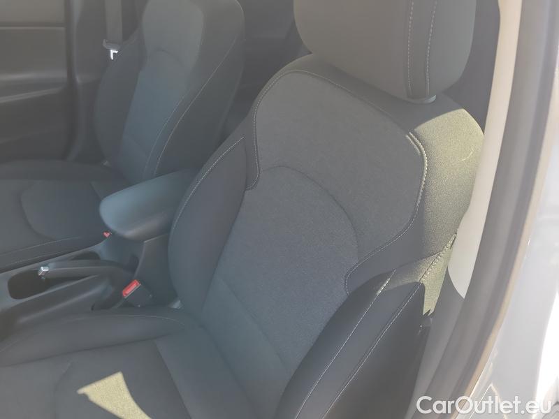  Hyundai  i30   cw (PD)(2017->)  kom.1.6CRDi 115 Smart #9