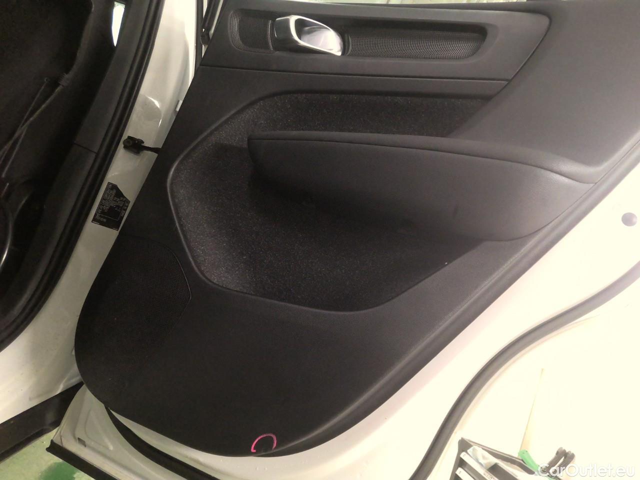  Volvo  XC 40 XC40 Recharge Twin Plus Aut #22