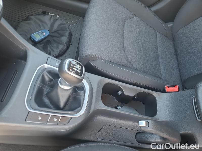  Hyundai  i30   cw (PD)(2017->)  kom.1.6CRDi 115 Smart #11