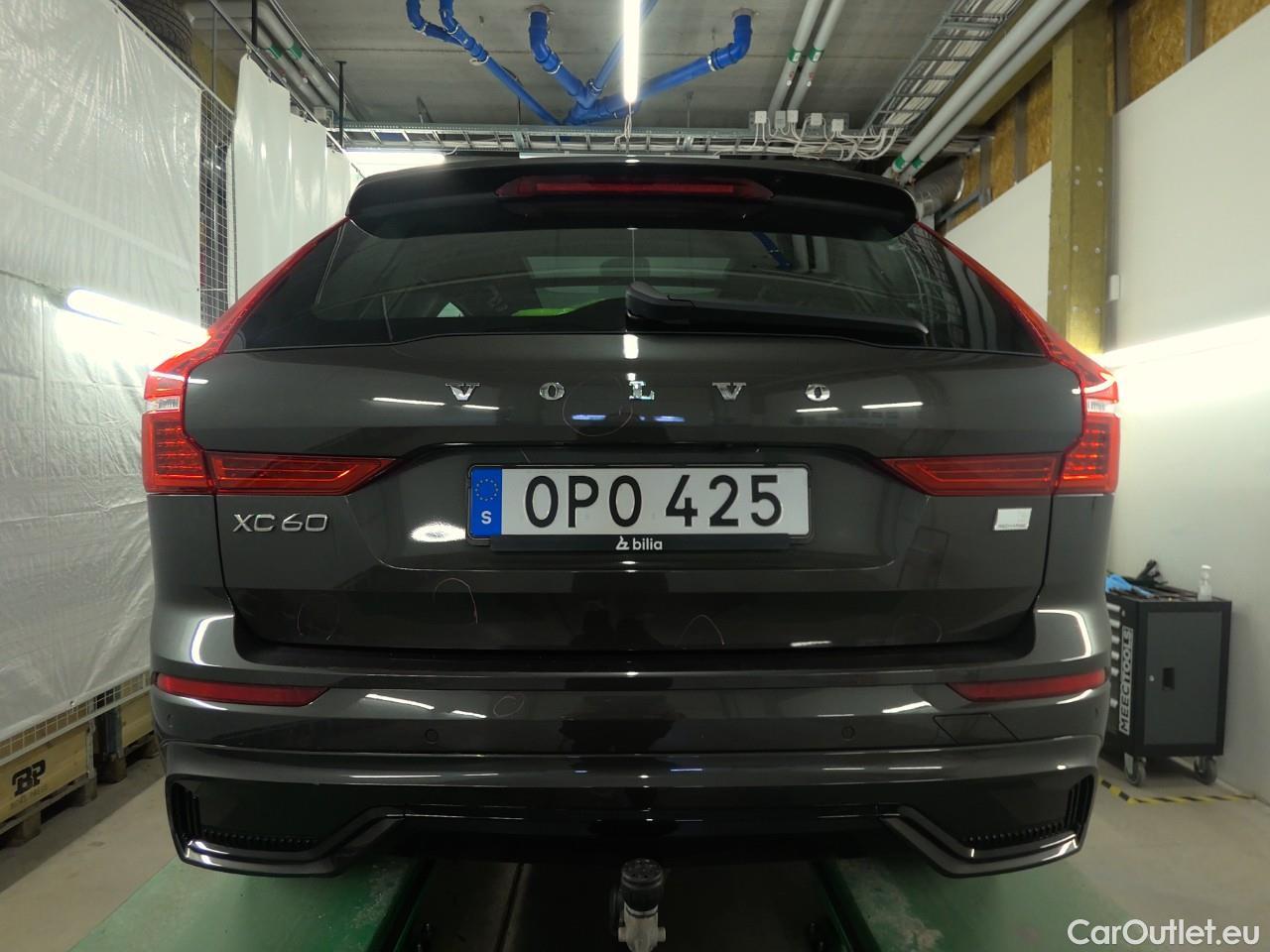  Volvo  XC60  T6 350 R-Des.Rec. AWD Aut #15