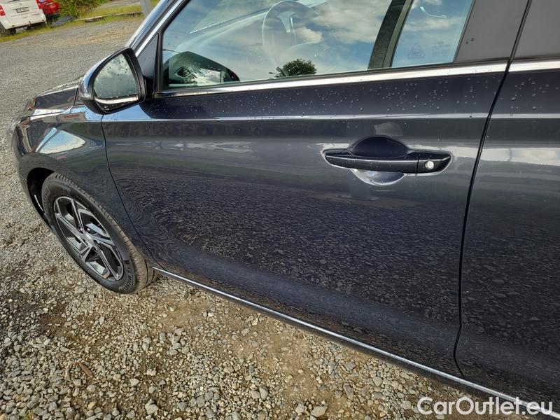  Hyundai  i30  Fastback (2018 ->)  FB 1.0TGDI 120 Smart AT #5