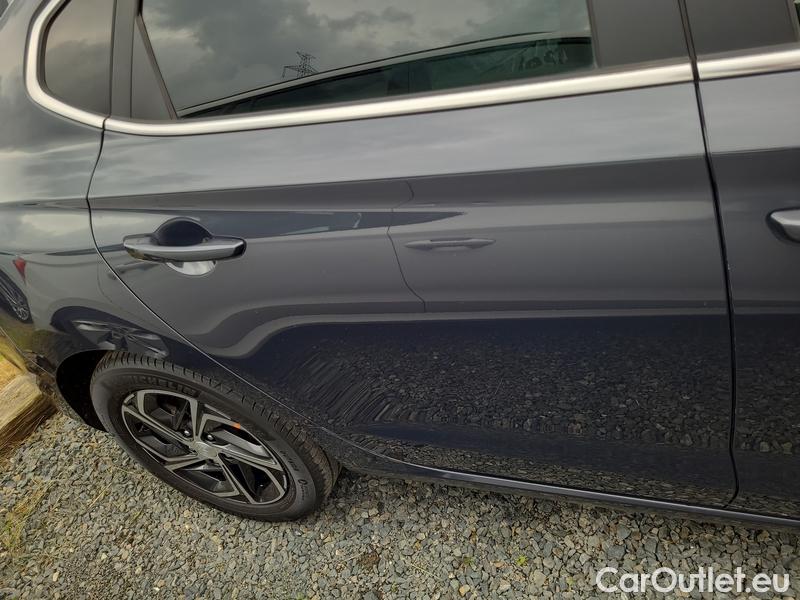  Hyundai  i30  Fastback (2018 ->)  FB 1.0TGDI 120 Smart AT #12