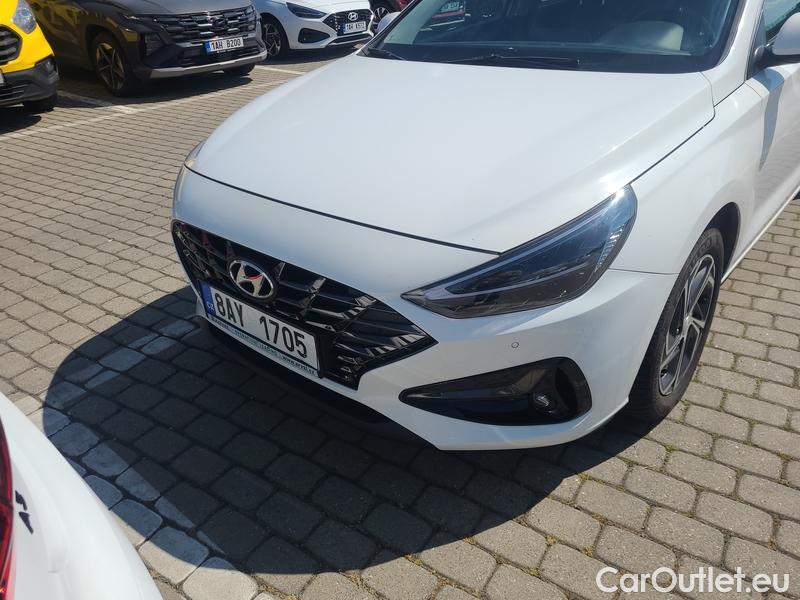  Hyundai  i30   cw (PD)(2017->)  kom.1.6CRDi 115 Smart #4