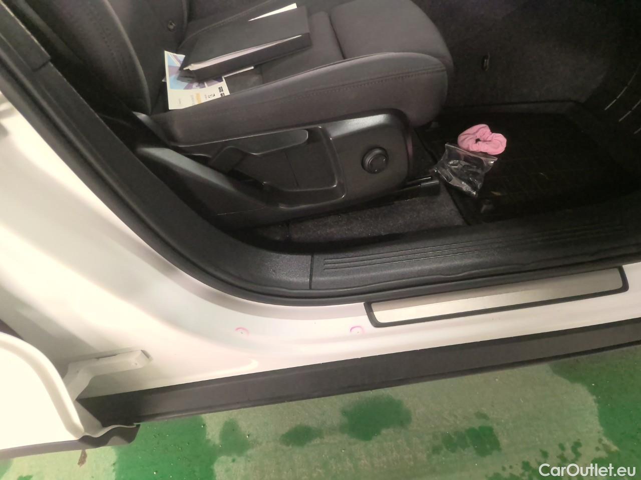  Volvo  XC 40 XC40 Recharge Twin Plus Aut #25