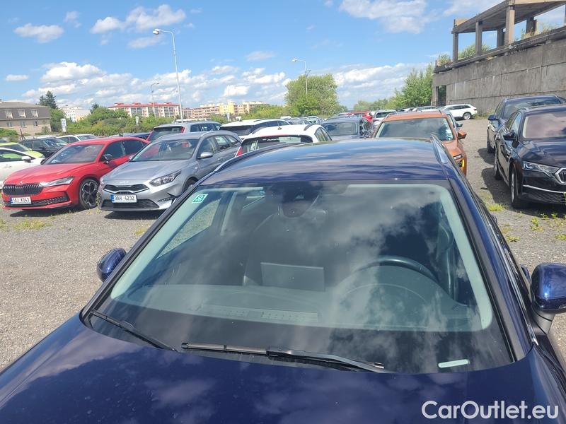  Audi  A4  Avant (8WD)  (2019)  Av. 35 2.0TFSI 110 Advan.AT #1