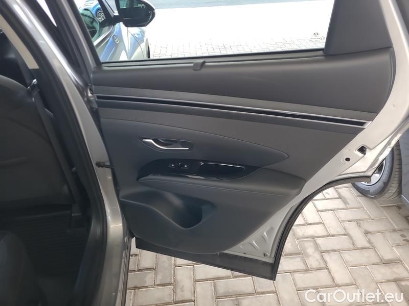  Hyundai  Tucson   (NX)(2020) Tucs.1.6 T-GDI 110 Style AT #21