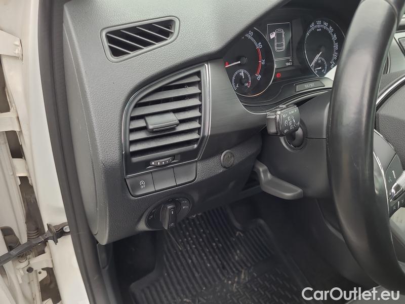  Skoda  Fabia  Combi (2015)  Com.1.0TSI 70 Style #9