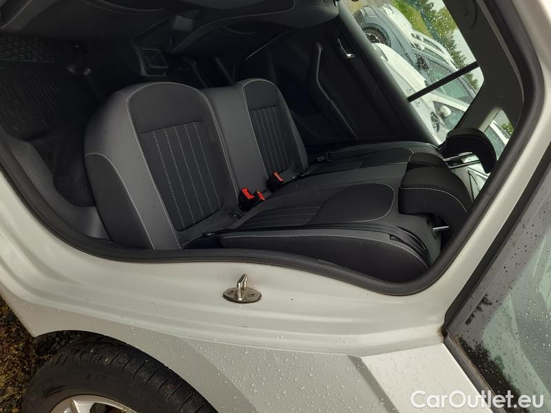  Skoda  Fabia  Combi (2015)  Com.1.0TSI 70 Style #12