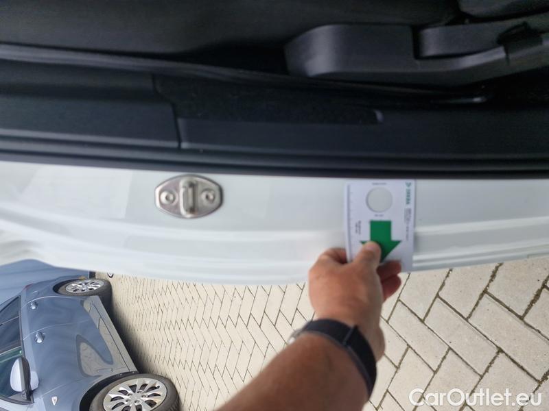  Volkswagen  Touran  (5T1)(2015)  1.5TSI 110 Highline AT #10