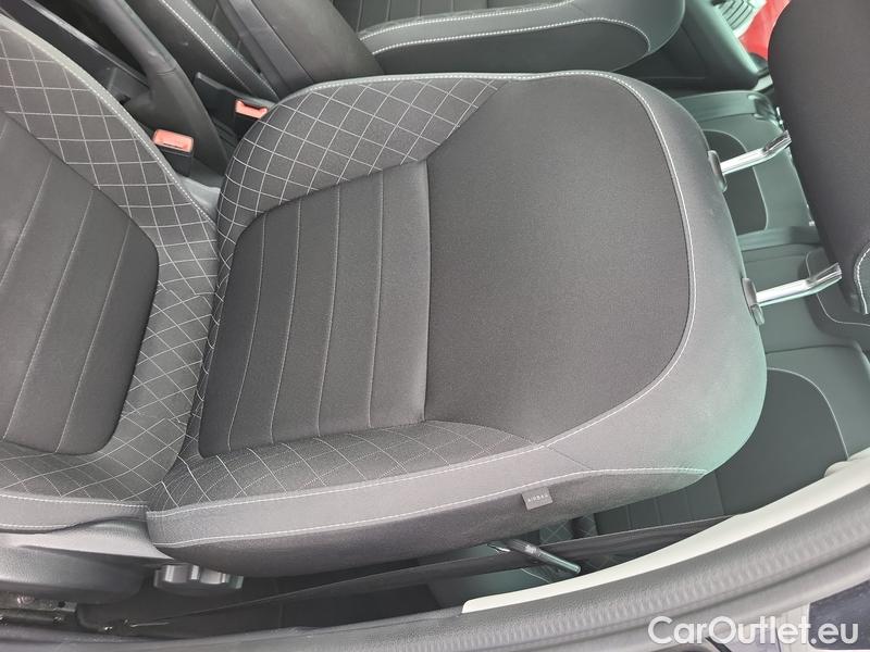  Skoda  Fabia  Combi (2015) Com.1.0TSI 70 Ambition 5d #12