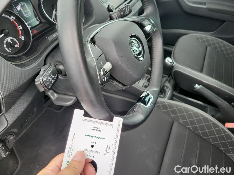  Skoda  Fabia  Combi (2015) Com.1.0TSI 70 Ambition 5d #14