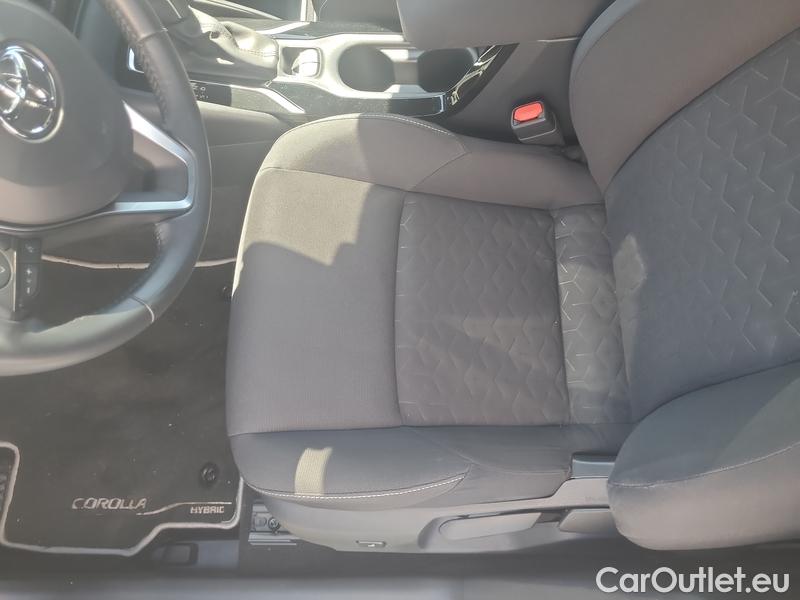  Toyota  Corolla  TouringSports (E21) (2019)  TS 2.0Hyb.Comfort AT #13