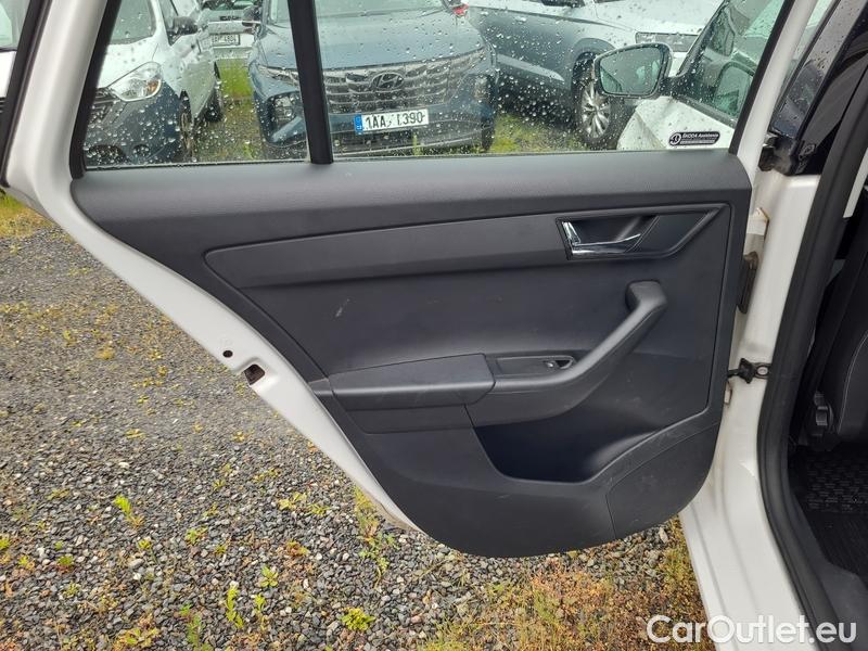  Skoda  Fabia  Combi (2015)  Com.1.0TSI 70 Style #11