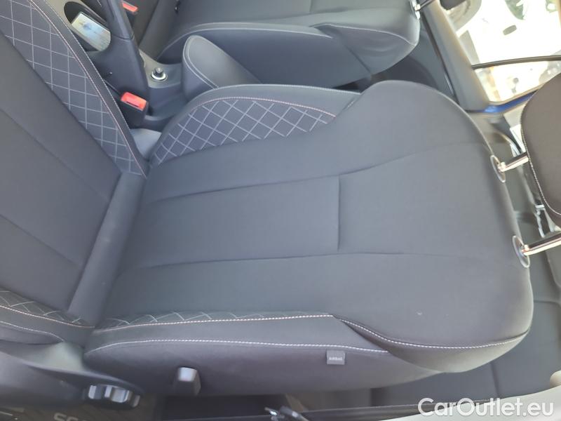  Skoda  Scala  (NW) (2019)  1.0TSI 81 Ambition 5d #6