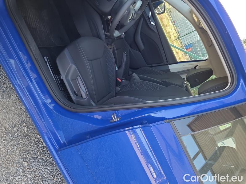  Skoda  Scala  (NW) (2019)  1.0TSI 81 Ambition 5d #7