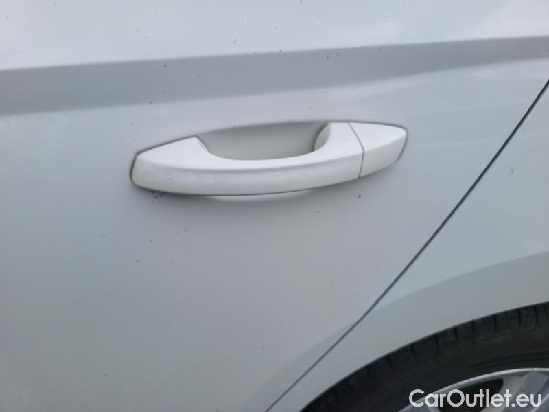  Skoda  Fabia  Combi (2015) Com.1.0TSI 70 Ambition 5d #3