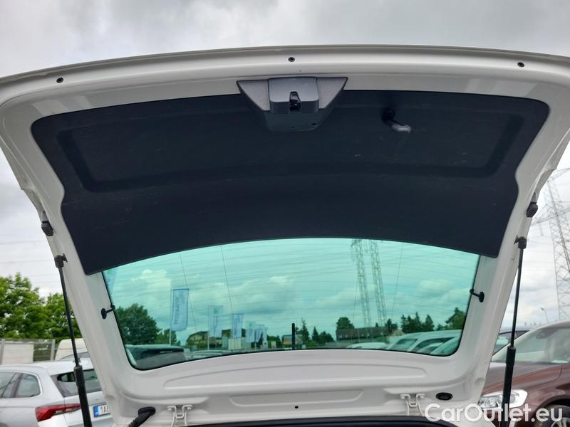  Skoda  Fabia  Combi (2015) Com.1.0TSI 70 Ambition 5d #11