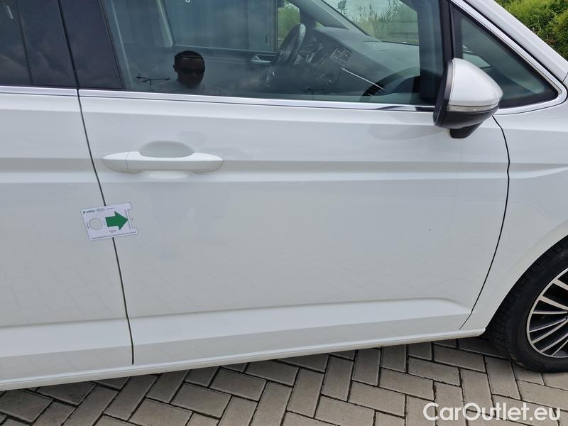  Volkswagen  Touran  (5T1)(2015)  1.5TSI 110 Highline AT #11