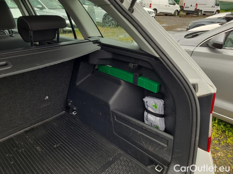  Skoda  Fabia  Combi (2015)  Com.1.0TSI 70 Style #18