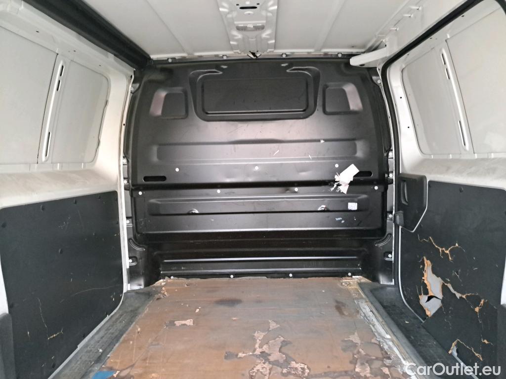  Opel  Vivaro OPEL  / 2019 / 4P / furgón 1.5 Diésel 74kW (100CV) M Inc. Express #42