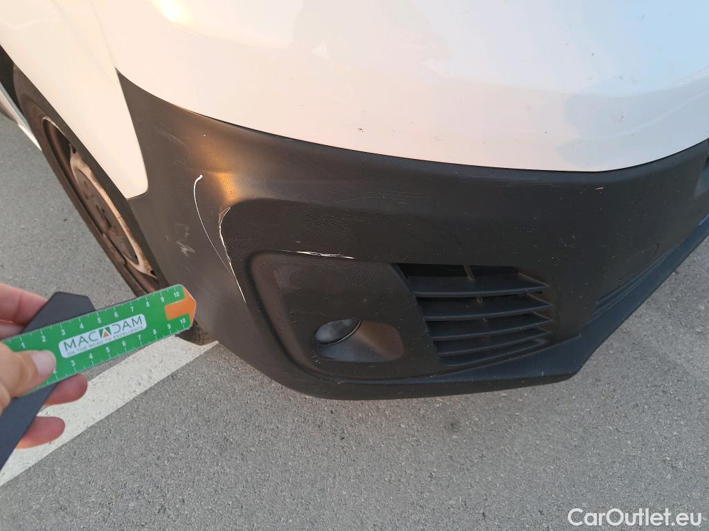  Opel  Vivaro OPEL  / 2019 / 4P / furgón 1.5 Diésel 74kW (100CV) M Inc. Express #10