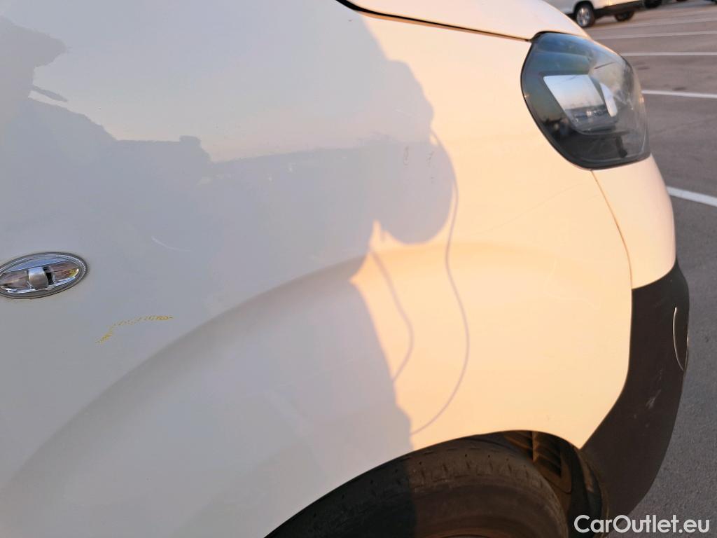  Opel  Vivaro OPEL  / 2019 / 4P / furgón 1.5 Diésel 74kW (100CV) M Inc. Express #14