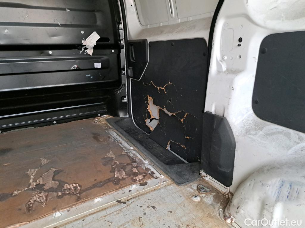  Opel  Vivaro OPEL  / 2019 / 4P / furgón 1.5 Diésel 74kW (100CV) M Inc. Express #22