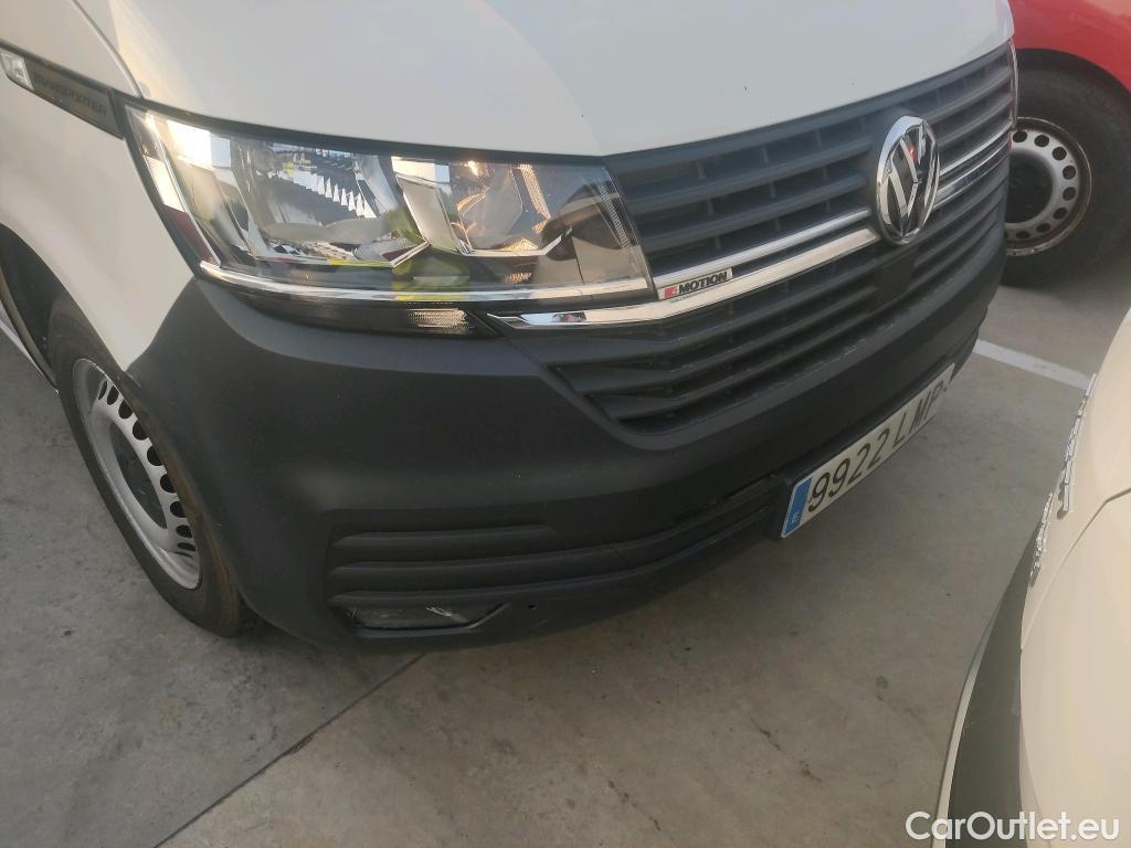  Land Rover  Discovery VOLKSWAGEN Transporter / 2020 / 4P / furgón Furgón Corto TN 2.0 TDI 110kW 4MO #1