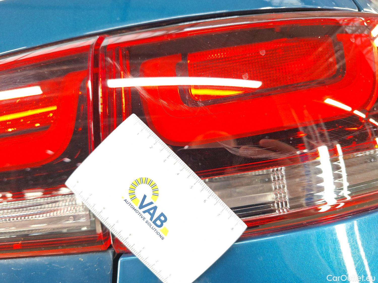 Citroen  C4 Cactus Citroën,  '18, Citroën  1.2 PureTech 110 S&S MAN6 Shine  #5