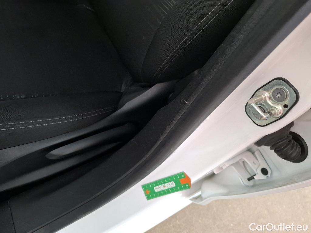  Peugeot  208  Affaire Premium Pack 1.5 HDi 100CV BVM5 E6dT #16