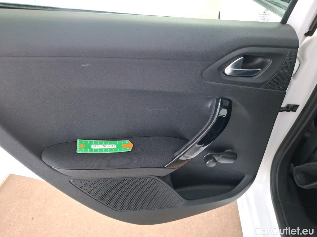  Peugeot  208  Affaire Premium Pack 1.5 HDi 100CV BVM5 E6dT #19