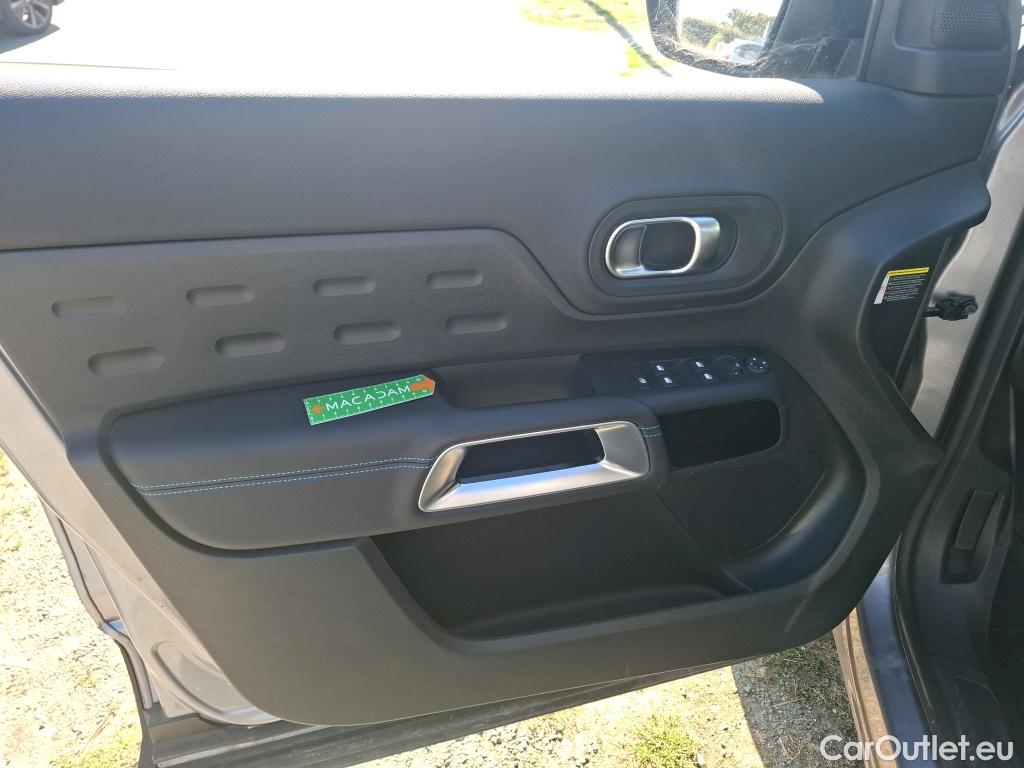  Citroen  C5 CITROEN  Aircross / 2022 / 5P / SUV PureTech 130 S&S BVM6 Feel #1