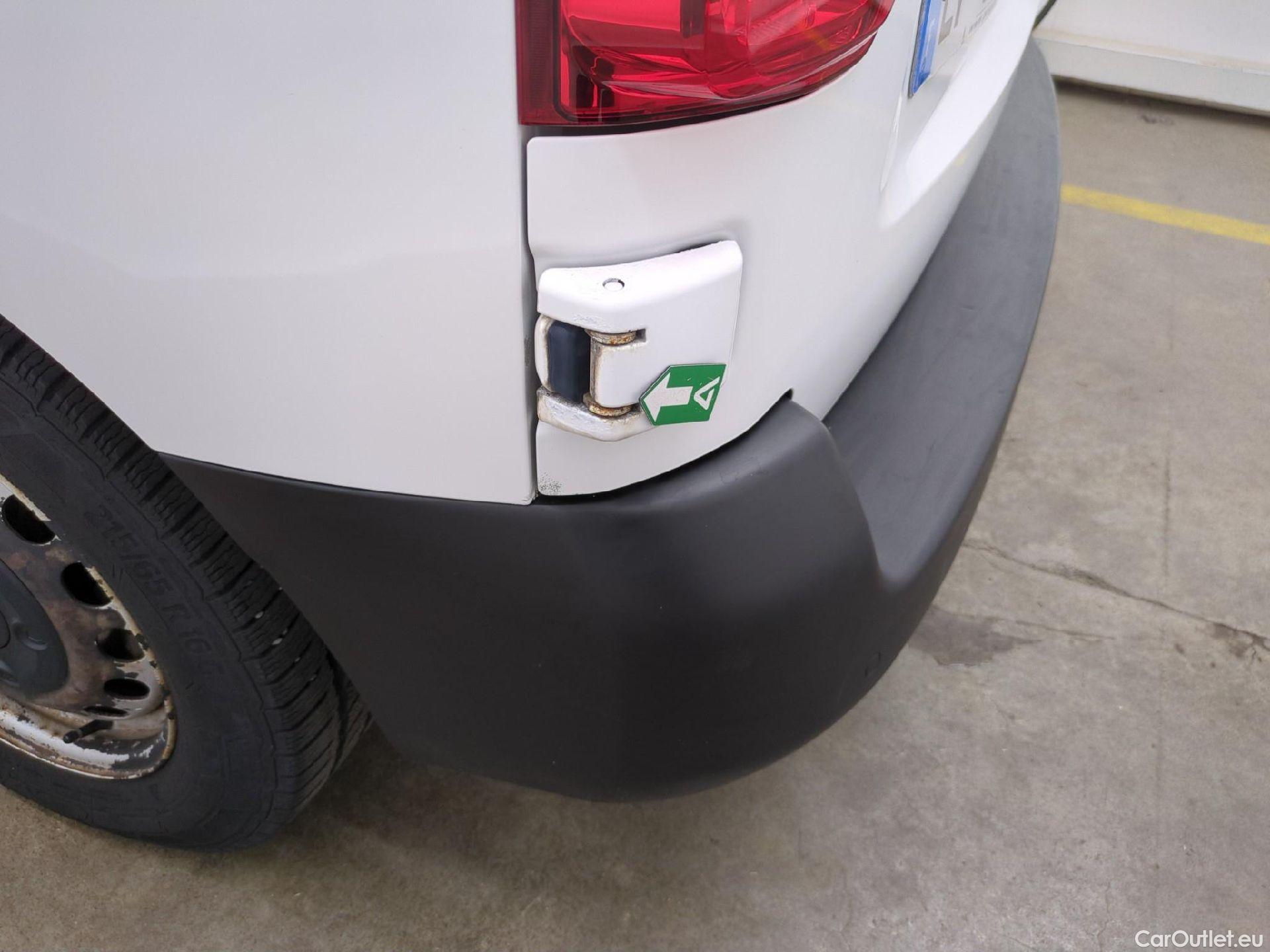  Peugeot  Expert  Kombi L2 1.6 HDi 115CV BVM6 E6 #10
